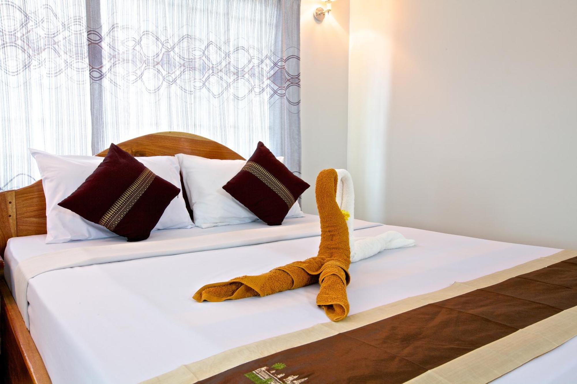 Damnak Riverside Villa Siem Reap Luaran gambar