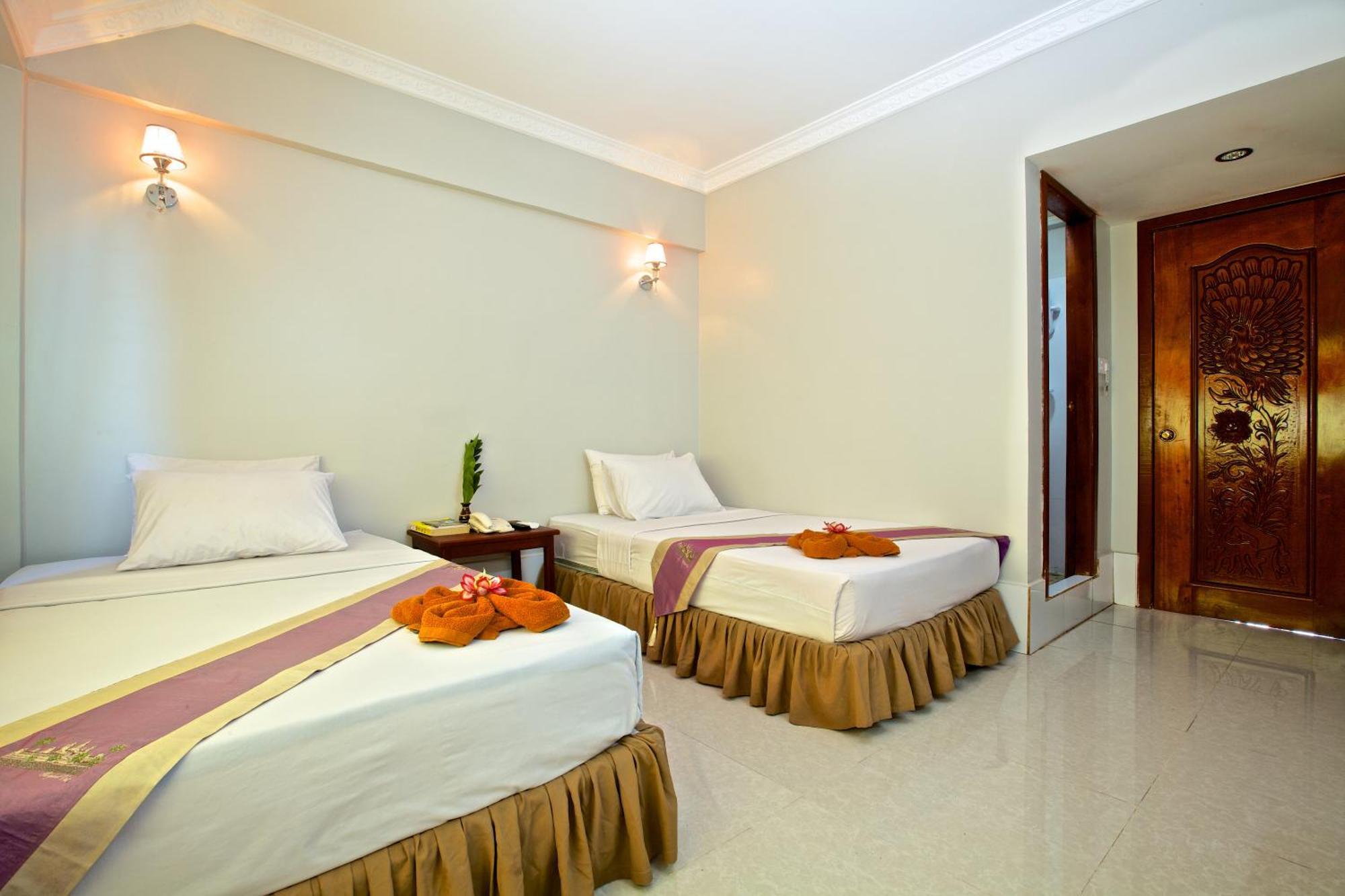 Damnak Riverside Villa Siem Reap Luaran gambar