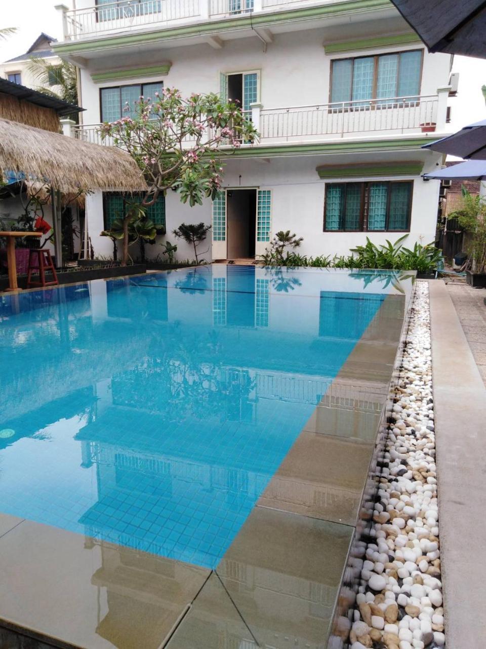 Damnak Riverside Villa Siem Reap Luaran gambar